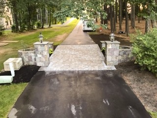 Driveway Entrance - Portsmouth Landscaping